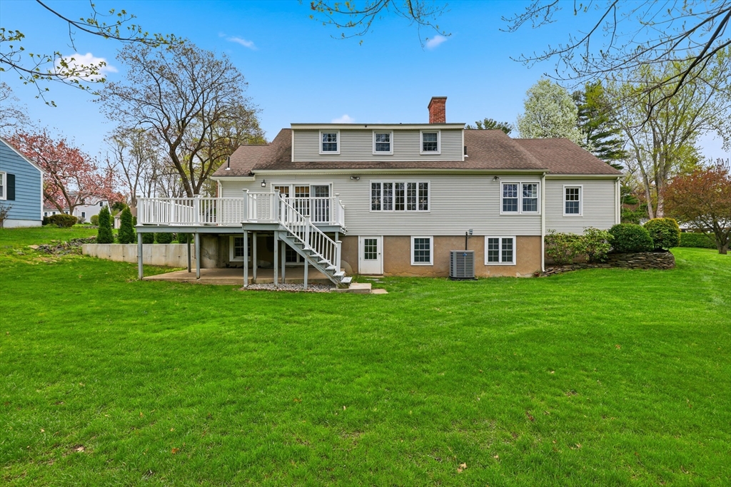 7 Brewster Road West Springfield, MA 01089 - Photo 8 of 41