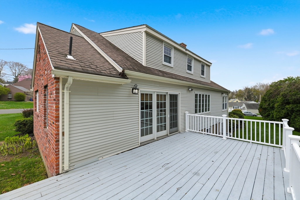 7 Brewster Road West Springfield, MA 01089 - Photo 10 of 41