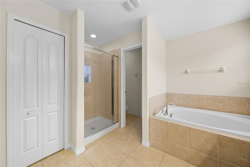 1806 Oak Pond Street Ruskin, FL 33570 - Photo 28 of 47