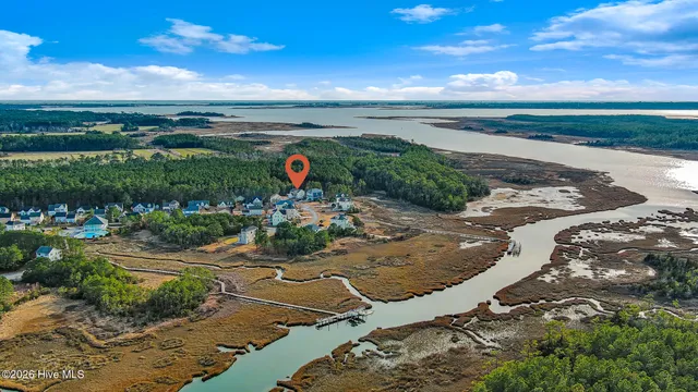 $625,000 | 542 Shipmast Court, Beaufort, NC 28516