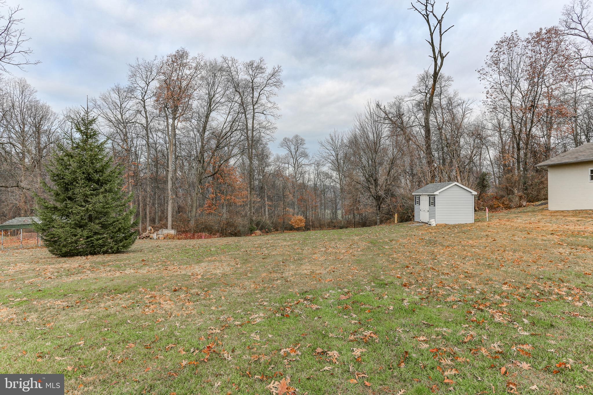 139 West Ridge Road Elizabethtown, PA 17022 - Photo 23 of 25 shed