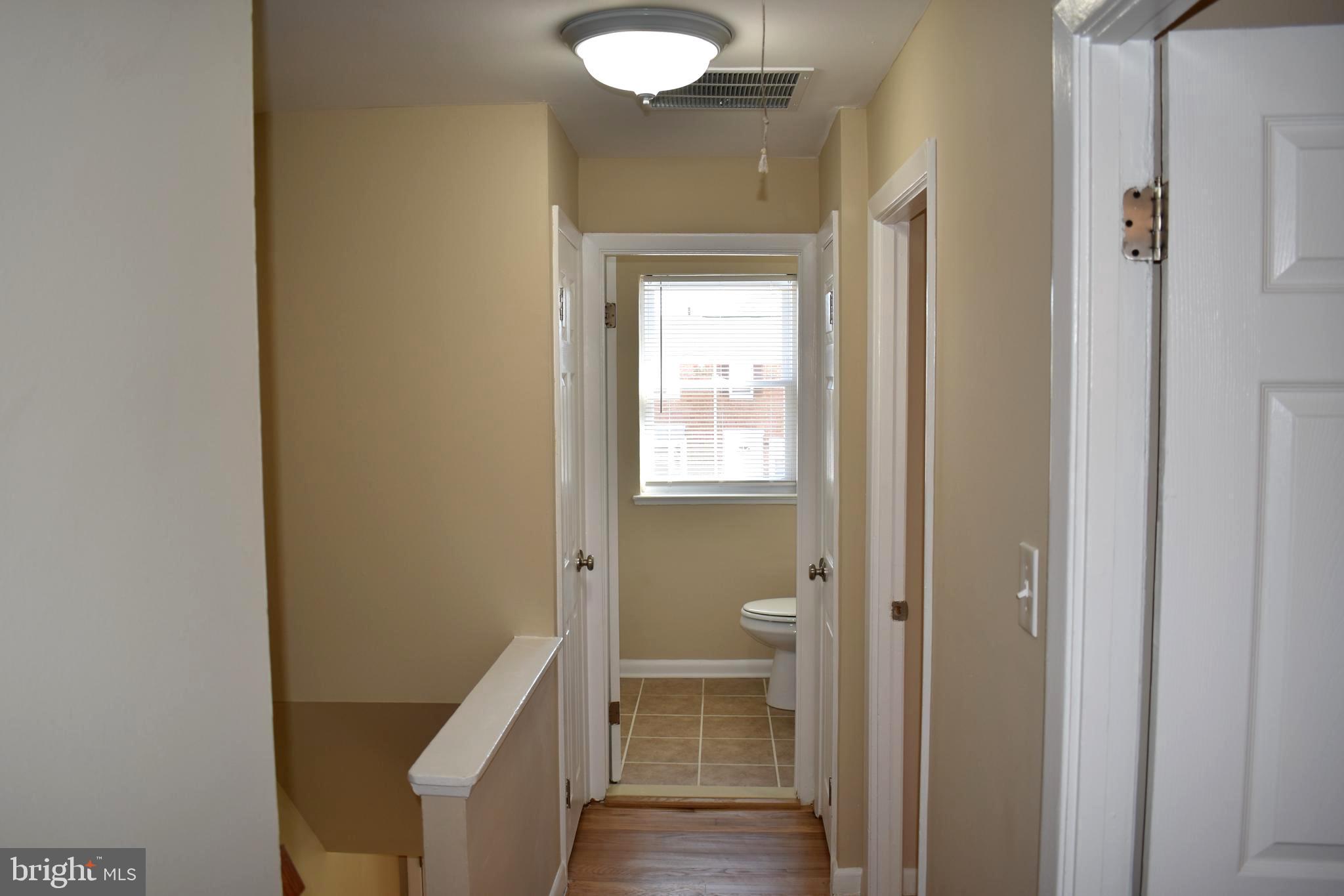 622 Markham Road Baltimore, MD 21229 - Photo 21 of 34 Hall