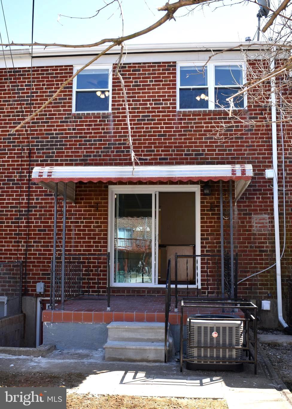 622 Markham Road Baltimore, MD 21229 - Photo 34 of 34 Rear Exterior
