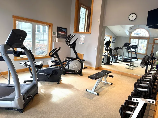 $525,000 | 19 A Kingswood Road, West Dover, VT 05356