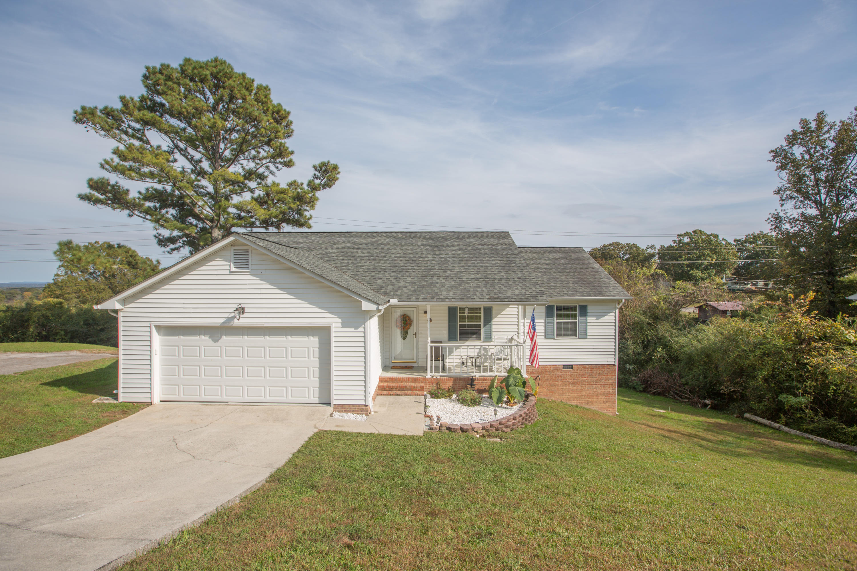 1708 East Rebel Road Rossville, GA 30741 - Photo 2 of 17 1708 E Rebel Road-9972