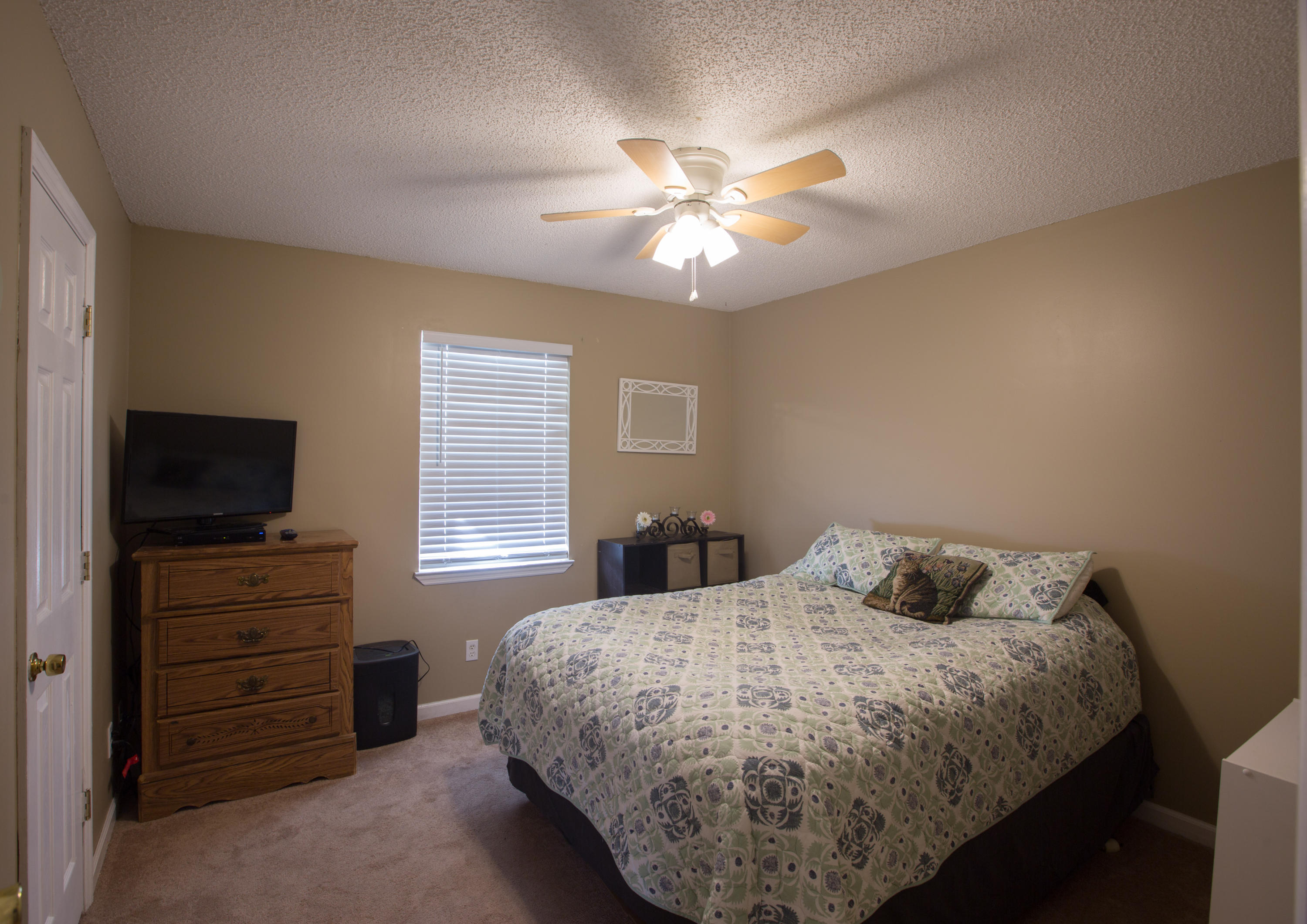 1708 East Rebel Road Rossville, GA 30741 - Photo 11 of 17 1708 E Rebel Road-9989