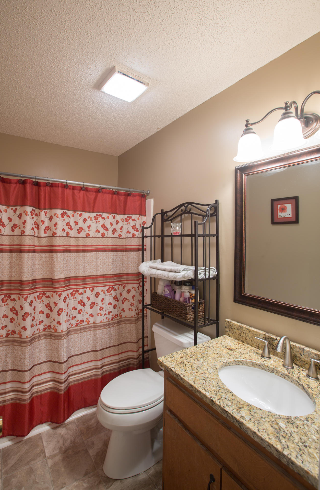 1708 East Rebel Road Rossville, GA 30741 - Photo 13 of 17 1708 E Rebel Road-9988