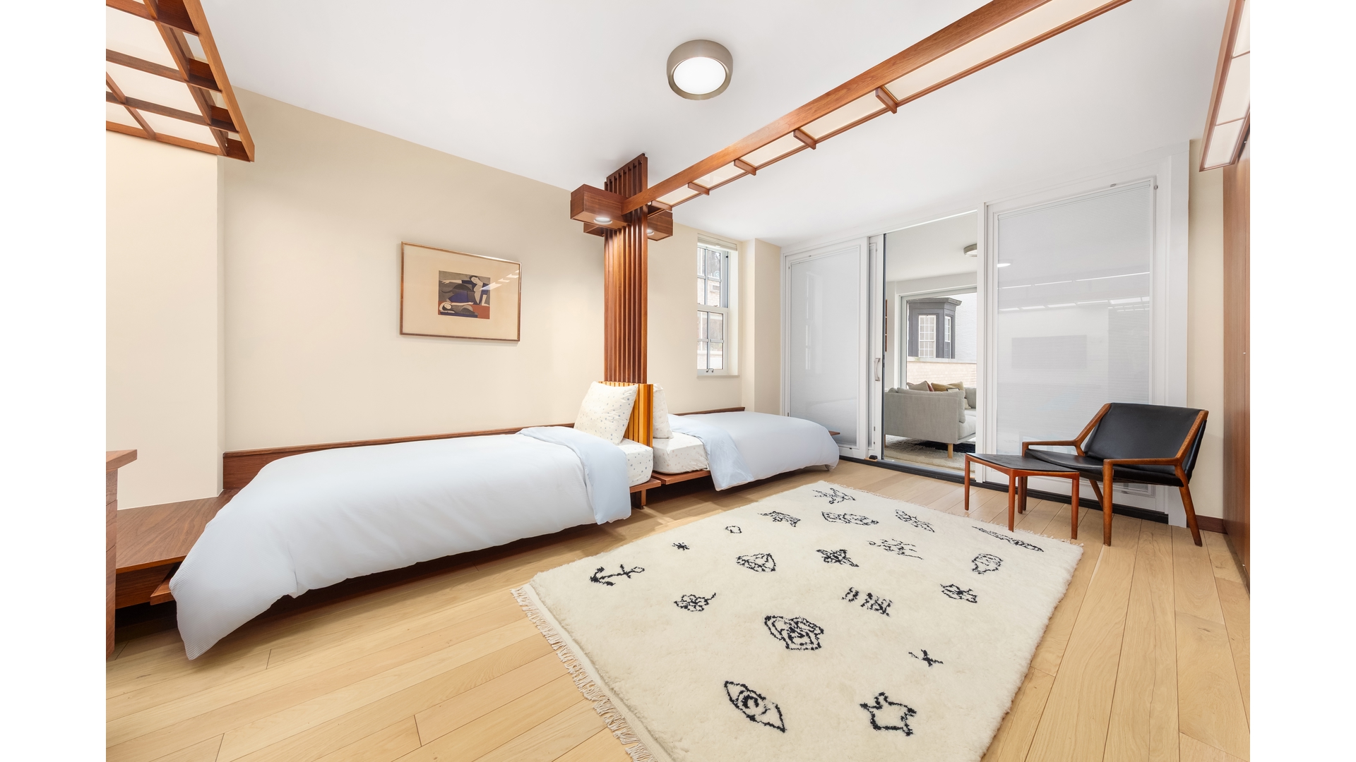 176 East 71st Street, Unit 2F Manhattan, NY 10021 - Photo 13 of 17