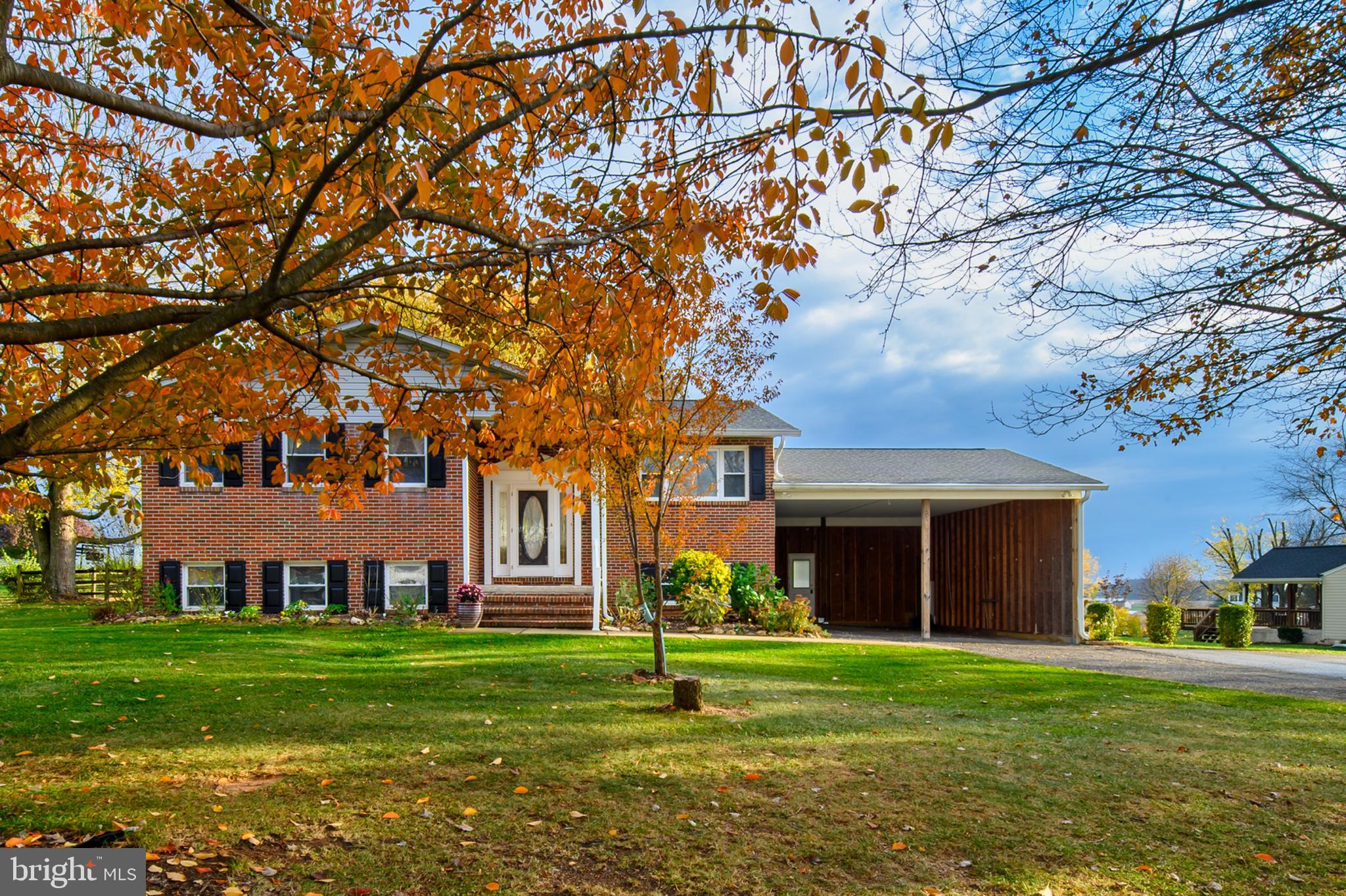 Welcome Home to 4133 Salem Bottom Rd!