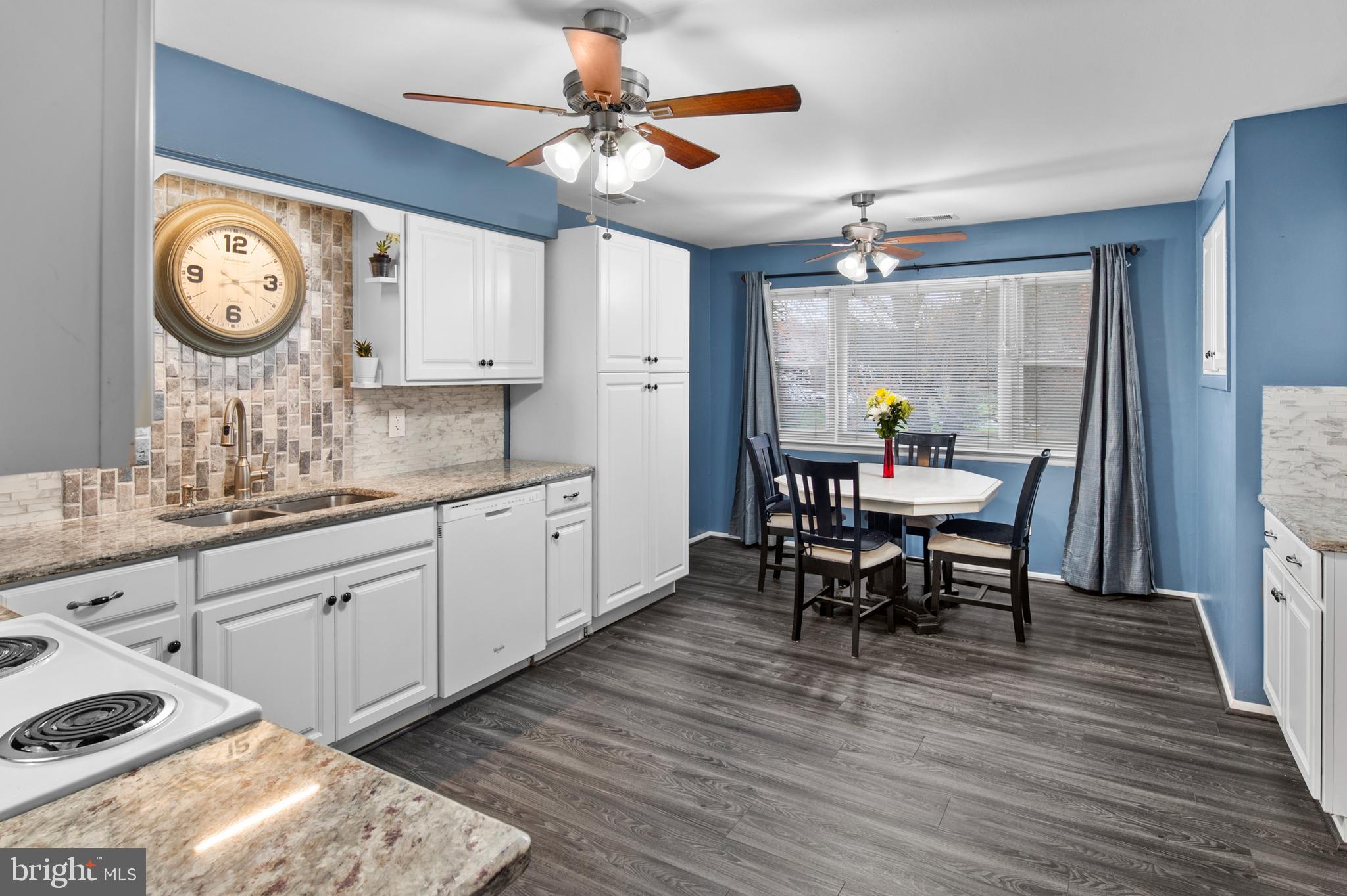 4133 Salem Bottom Road Westminster, MD 21157 - Photo 12 of 41 Kitchen