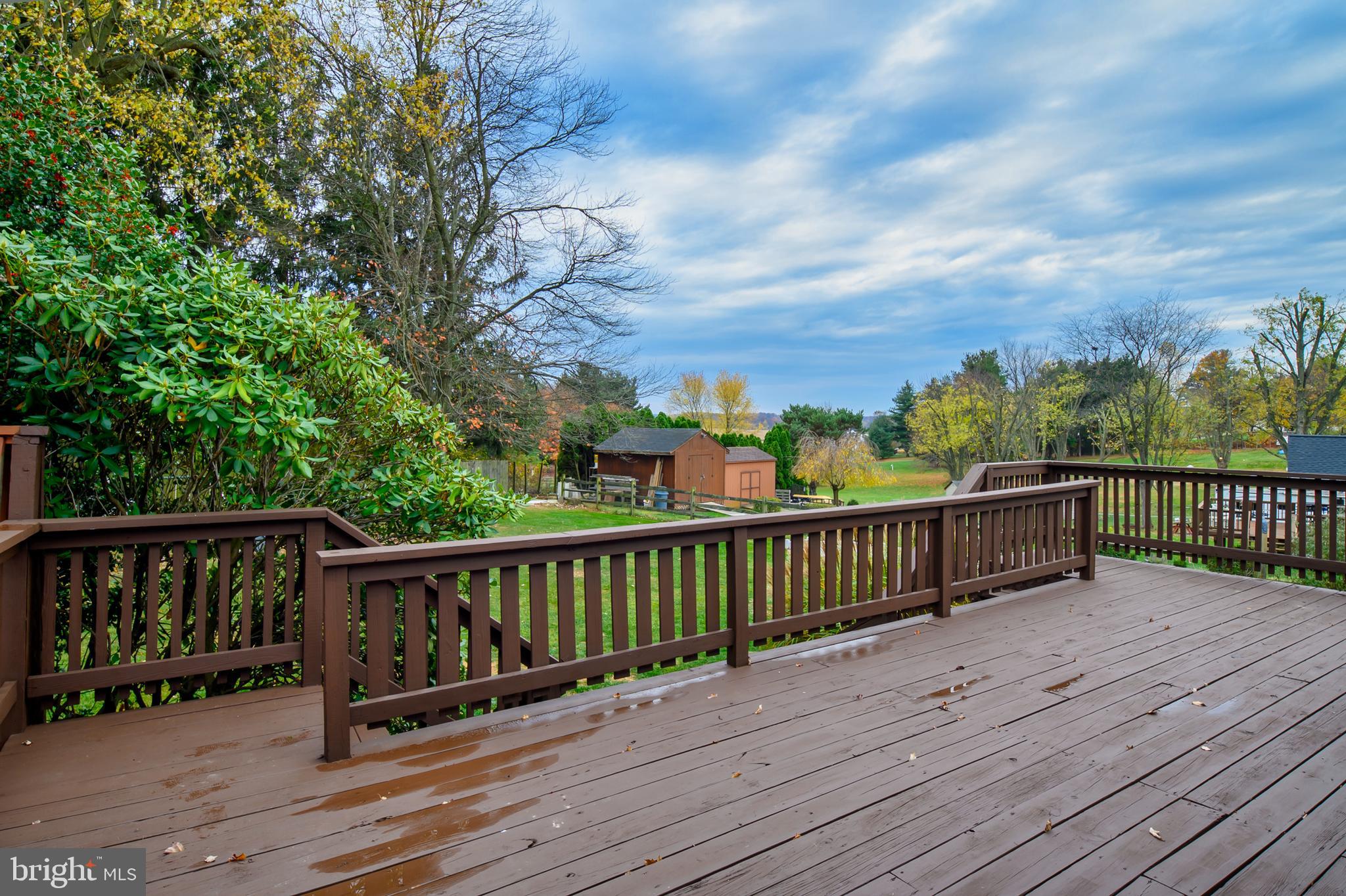 4133 Salem Bottom Road Westminster, MD 21157 - Photo 33 of 41 Deck (alt view)