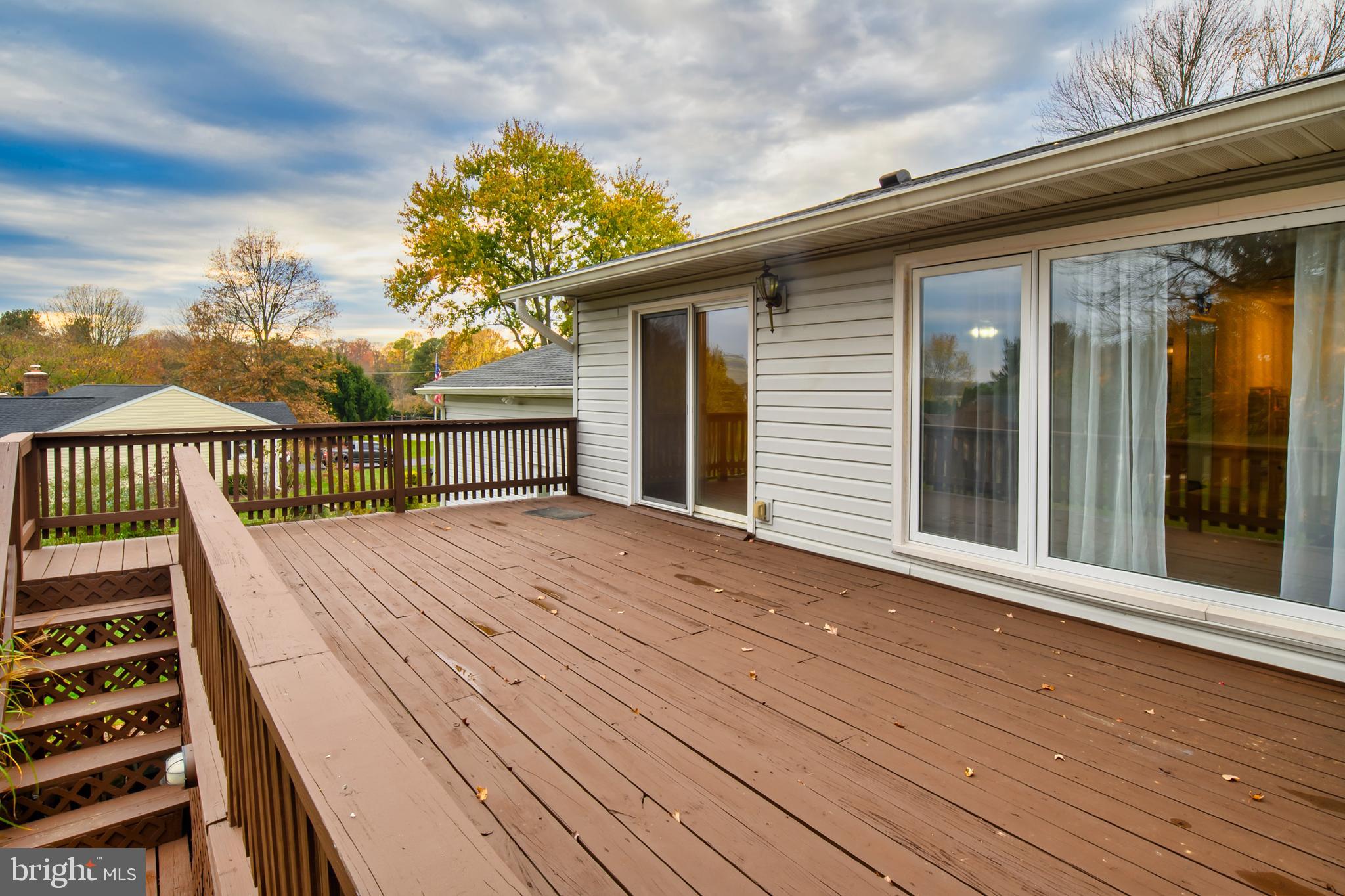 4133 Salem Bottom Road Westminster, MD 21157 - Photo 34 of 41 Deck (alt view)