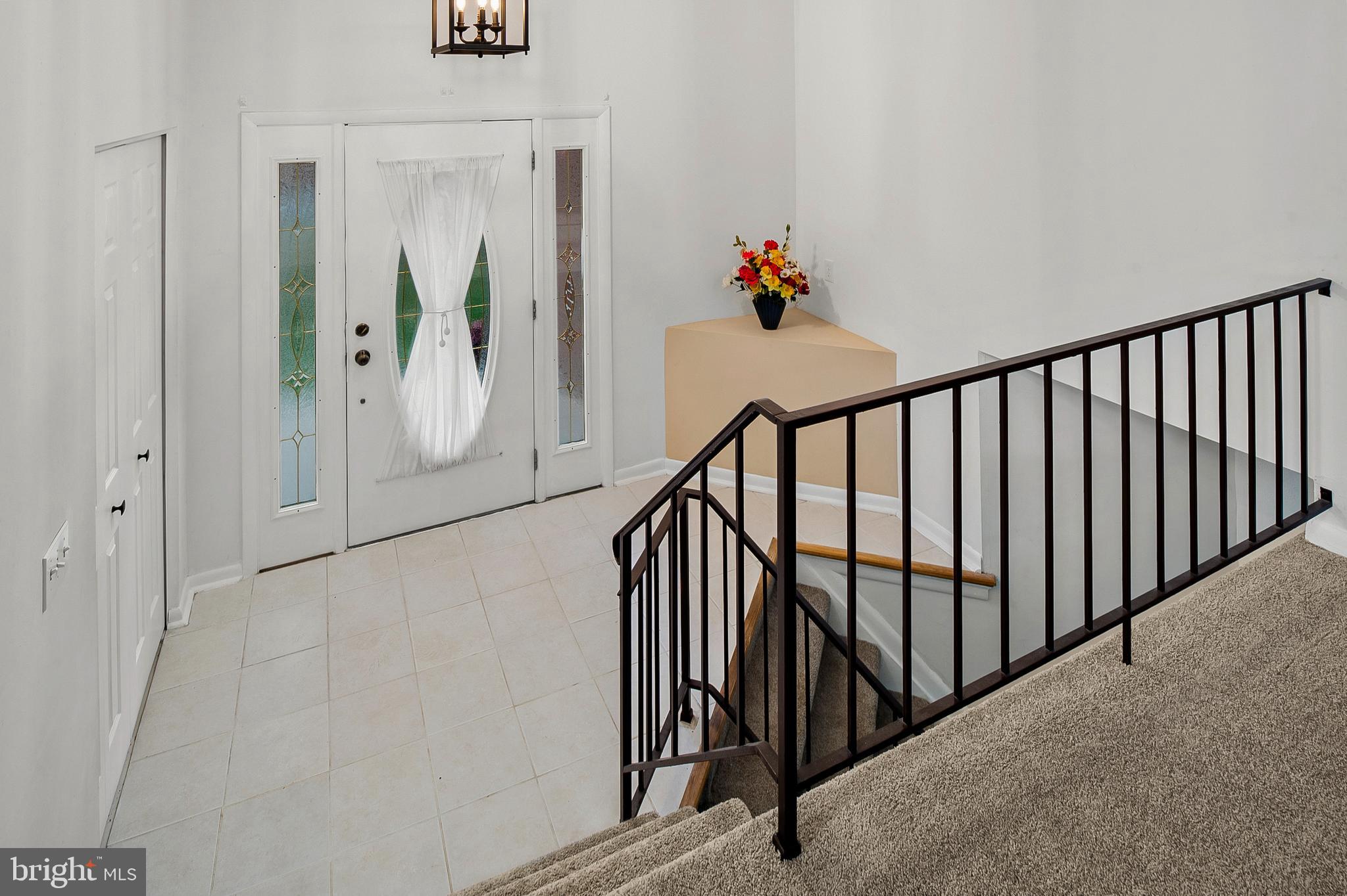 4133 Salem Bottom Road Westminster, MD 21157 - Photo 7 of 41 Foyer