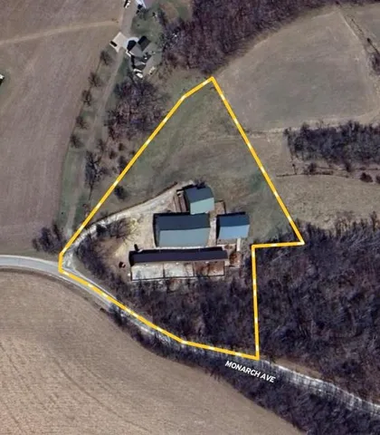 $475,000 | 29000 Monarch Avenue, Kendall, WI 54638