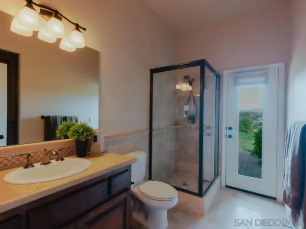 $1,650,000 | 15256 Molly Anne Court, Valley Center, CA 92082
