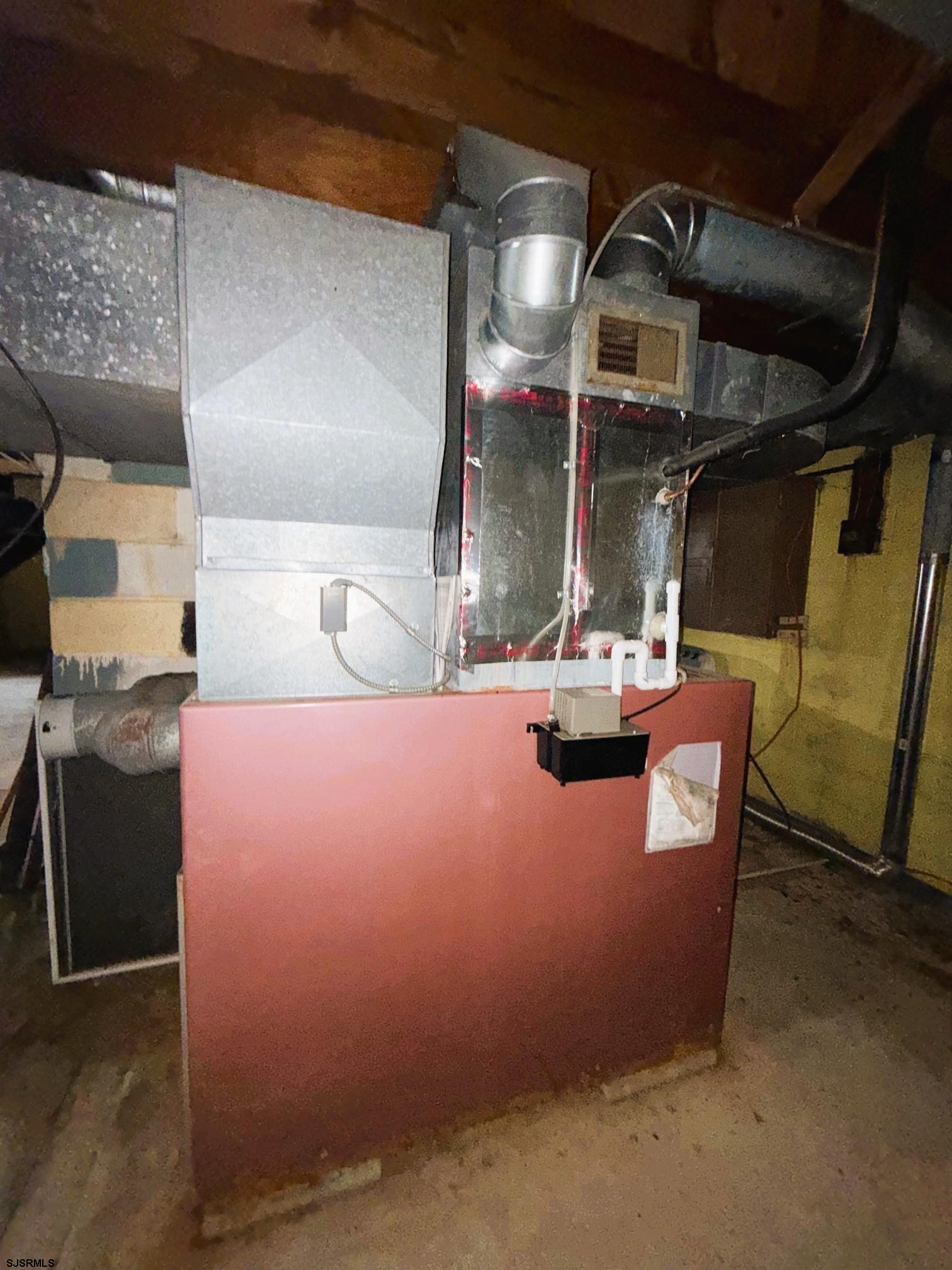 4 East Finley Road Bridgeton, NJ 08302 - Photo 32 of 33 a view of store room with washer and dryer