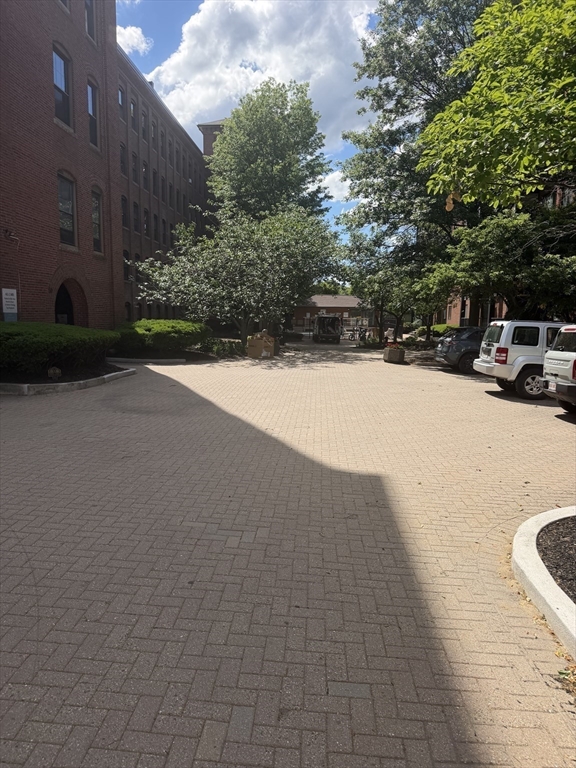 60 Rantoul Street, Unit 114N Beverly, MA 01915 - Photo 9 of 18