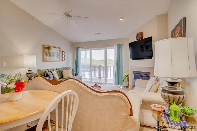 $275,500 | 775 Clearwater Drive, Unit 4A, Camdenton, MO 65020