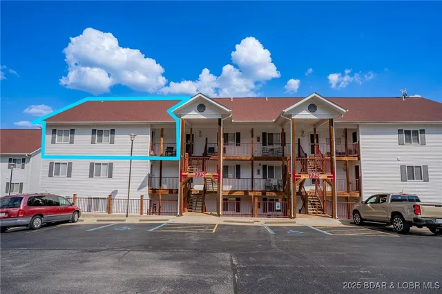 $275,500 | 775 Clearwater Drive, Unit 4A, Camdenton, MO 65020