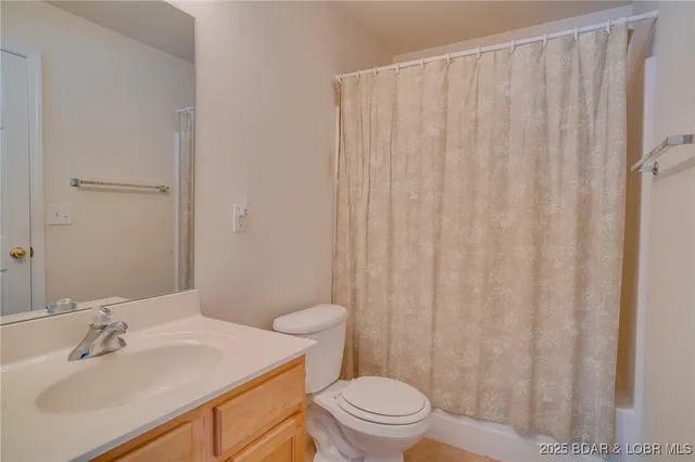 $275,500 | 775 Clearwater Drive, Unit 4A, Camdenton, MO 65020