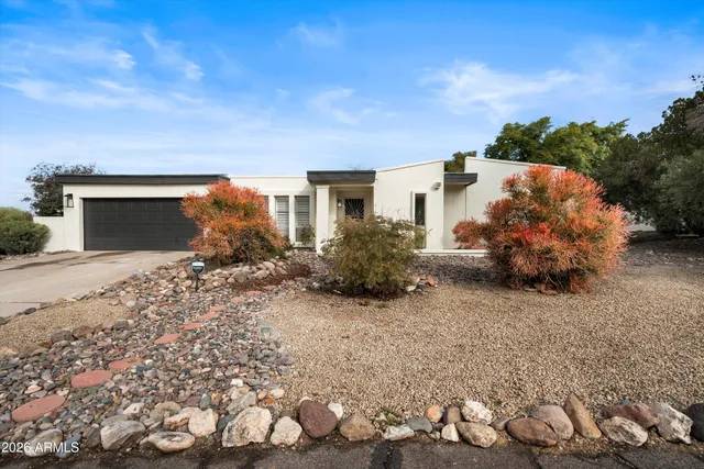 $629,900 | 1155 East Village Cir Drive North, Phoenix, AZ 85022