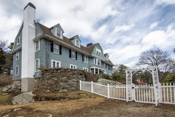 $2,300,000 | 852 Hale Street, Beverly, MA 01915