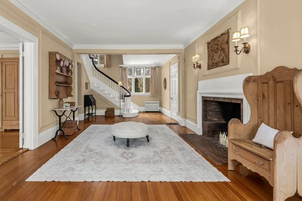 $2,300,000 | 852 Hale Street, Beverly, MA 01915