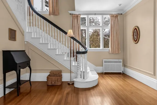 $2,300,000 | 852 Hale Street, Beverly, MA 01915