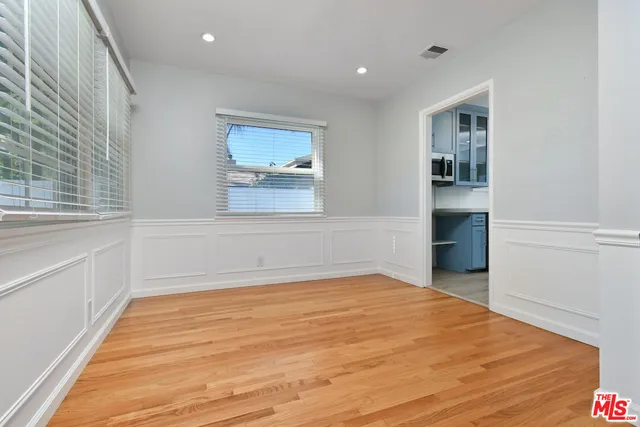 $1,399,000 | 22025 De La Osa Street, Woodland Hills, CA 91364