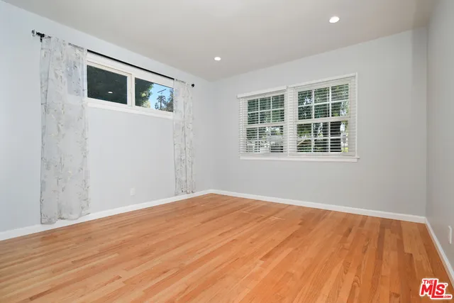 $1,399,000 | 22025 De La Osa Street, Woodland Hills, CA 91364