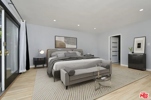 $1,399,000 | 22025 De La Osa Street, Woodland Hills, CA 91364