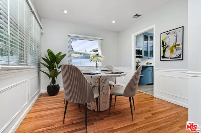 $1,399,000 | 22025 De La Osa Street, Woodland Hills, CA 91364