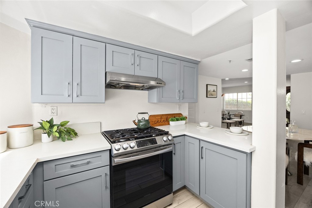 607 West Duarte Road, Unit A Monrovia, CA 91016 - Photo 11 of 35