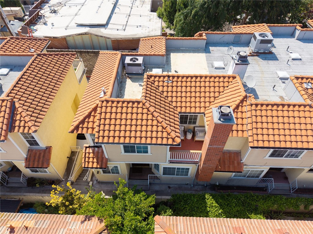 607 West Duarte Road, Unit A Monrovia, CA 91016 - Photo 28 of 35