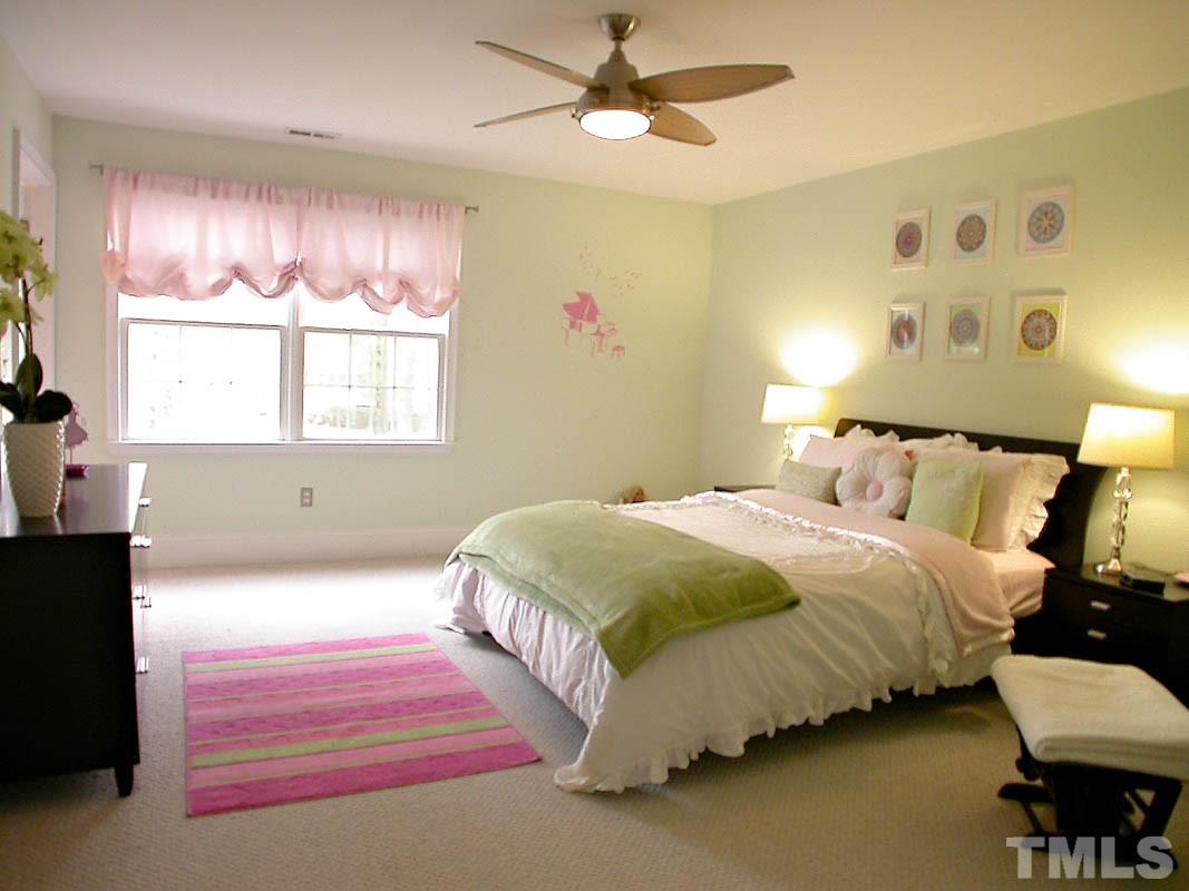 9401 Club Valley Way Raleigh, NC 27617 - Photo 16 of 24 Gallery Image 16