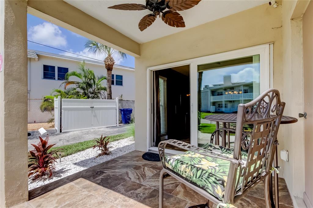 7003 Sunset Way, Unit 1 St. Pete Beach, FL 33706 - Photo 25 of 70 a living room with furniture