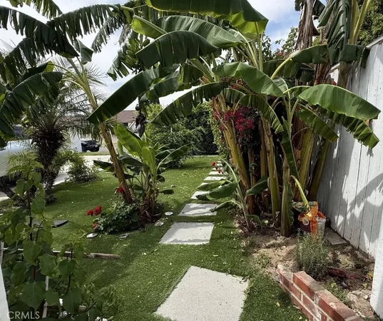 $2,000 | 7758 Eton Avenue, Canoga Park, CA 91304