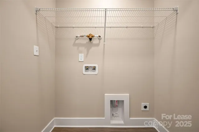 a view of bath room with a shower