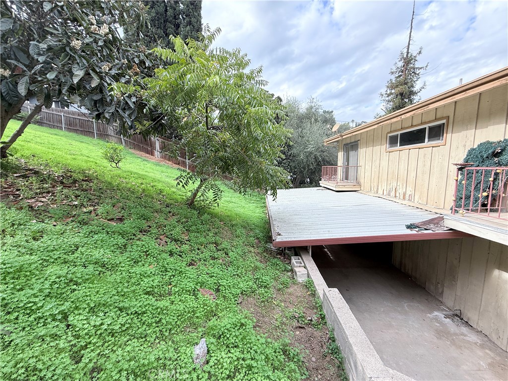 2575 Riverside Terrace Los Angeles, CA 90039 - Photo 26 of 29