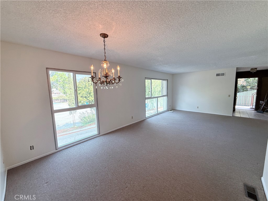 2575 Riverside Terrace Los Angeles, CA 90039 - Photo 5 of 29 a view of empty room with window