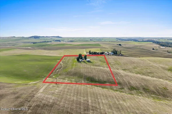 $629,000 | 19454 Idaho Road, Worley, ID 83876
