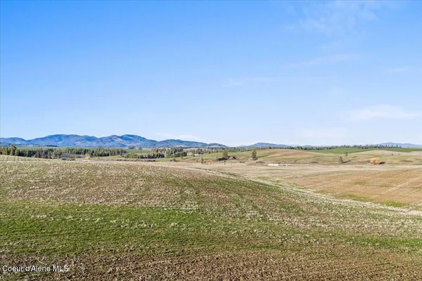 $629,000 | 19454 Idaho Road, Worley, ID 83876