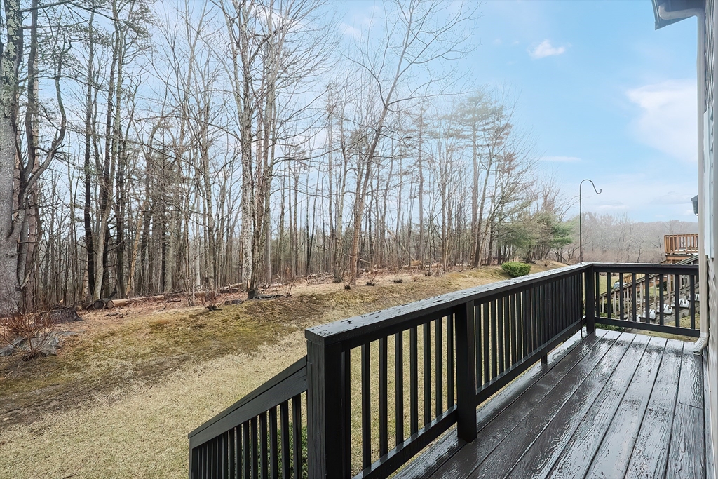 22 Highfield Road, Unit B Charlton, MA 01507 - Photo 5 of 37