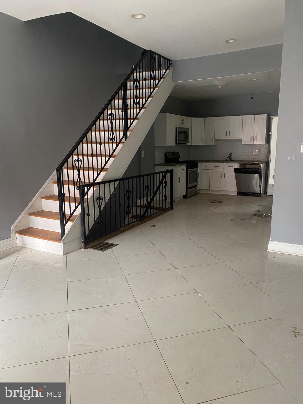 2216 West Norris Street Philadelphia, PA 19121 - Photo 4 of 23
