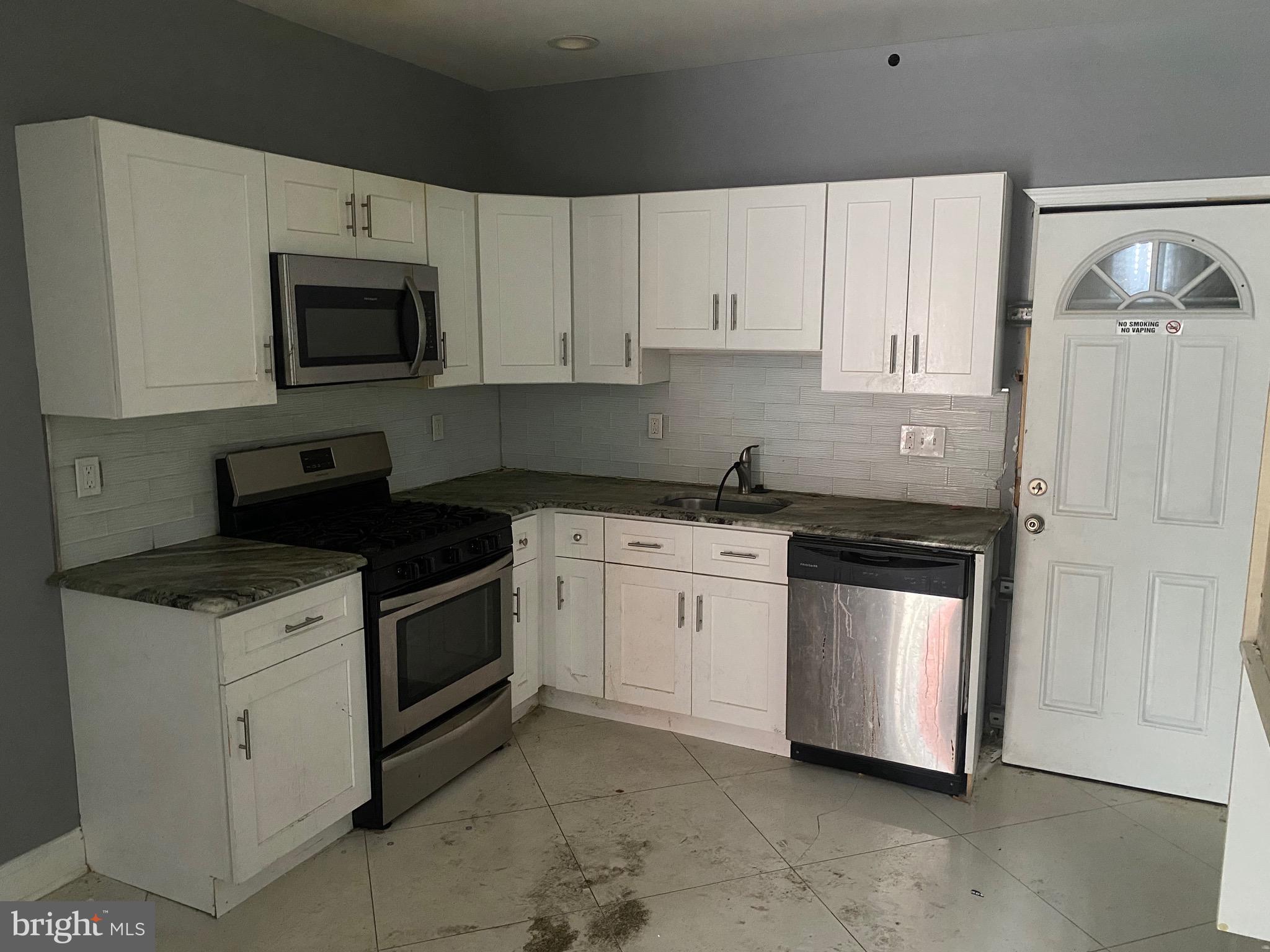 2216 West Norris Street Philadelphia, PA 19121 - Photo 5 of 23