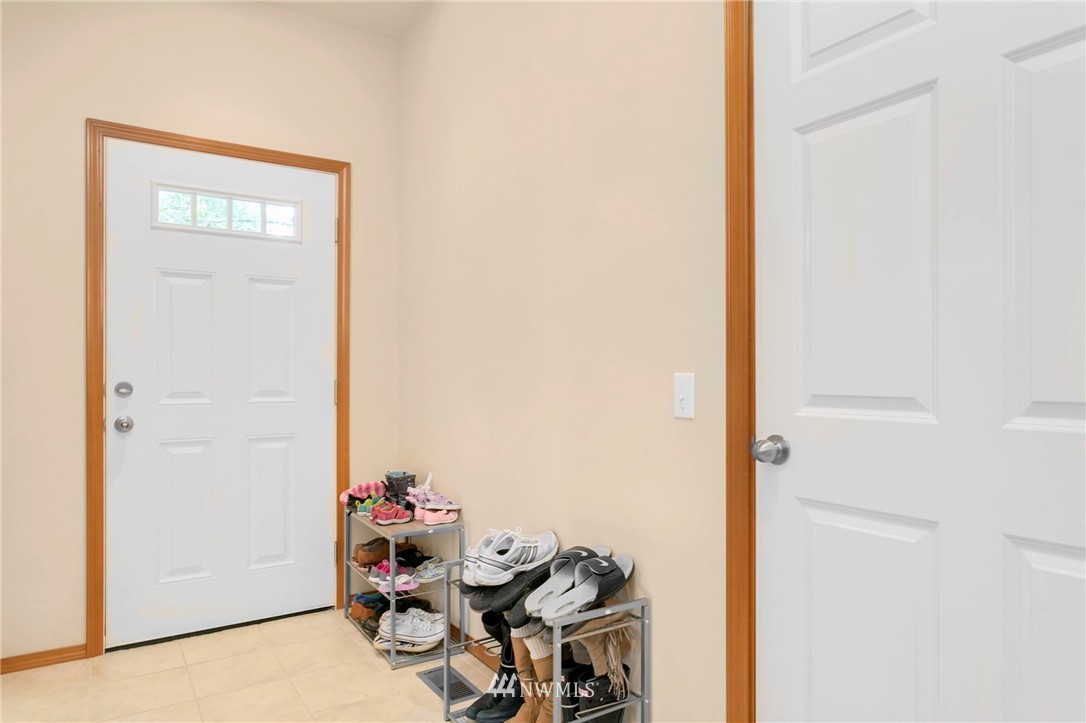 2332 Cedar Road, Unit A Lake Stevens, WA 98258 - Photo 2 of 25