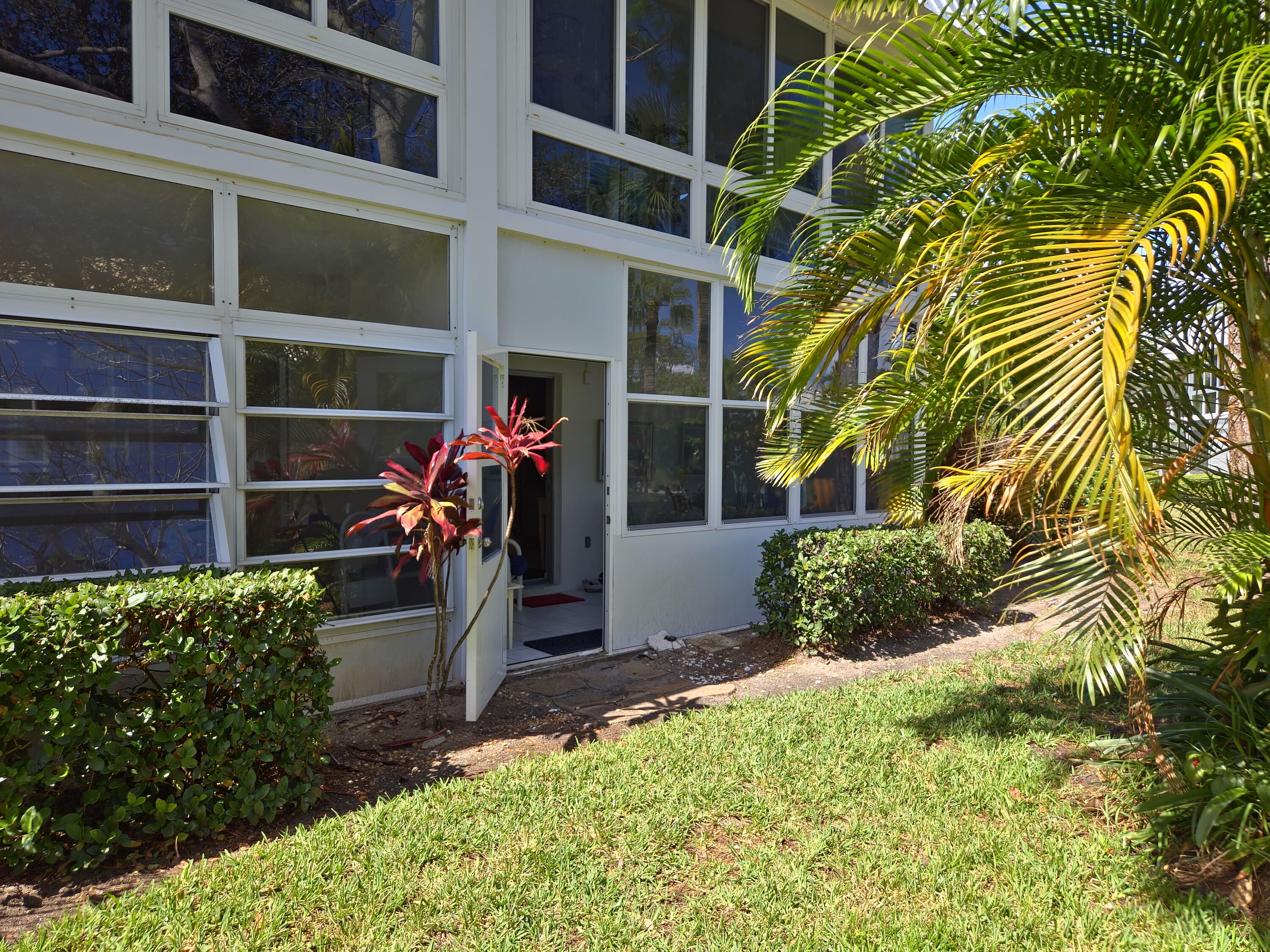 2929 Southeast Ocean Boulevard, Unit 1165 Stuart, FL 34996 - Photo 19 of 34 20260303_132333