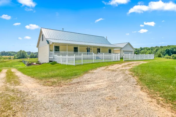 $460,000 | 8651 Moreland Road, Jerome, MI 49249