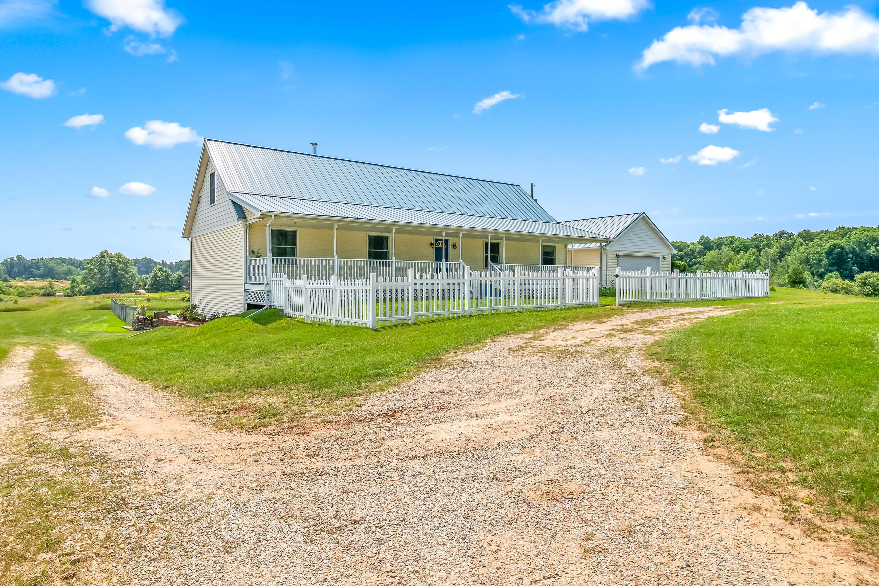 8651 Moreland Road Jerome, MI 49249 - Photo 1 of 56 19