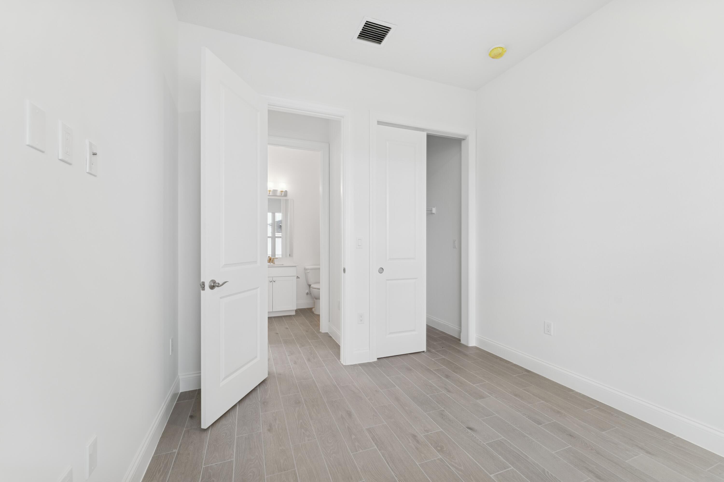 6790 Southeast Pine Drive, Unit 29 Stuart, FL 34997 - Photo 7 of 46 Extra Suite